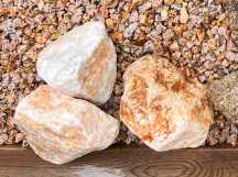 ホワイトあられ（石灰岩）