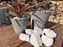 ホワイトグレイ（石灰岩）