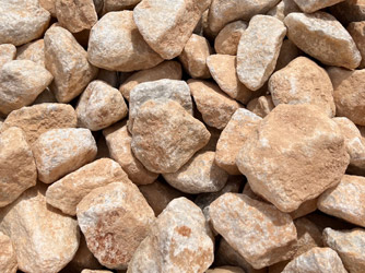 ホワイトあられ（石灰岩）