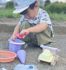 1歳児のお子様の素足にもやさしい砂